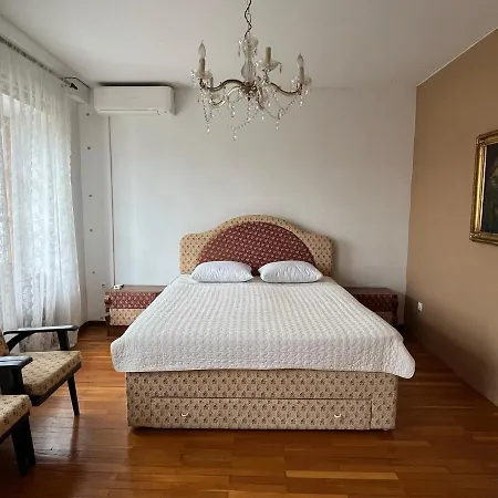 Hisa Kapitelj Hébergement de vacances *